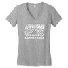 this is what an awesome uncle looks like   mens funny father's day Women's V-Neck T-Shirt