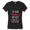 i'm your father's day gift mom says you're welcome, Women's V-Neck T-Shirt