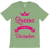 queens are born in december T-Shirt