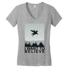 i want Women's V-Neck T-Shirt