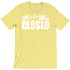minds should never be closed T-Shirt