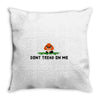 don't tread on me Throw Pillow