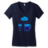 mucho vino Women's V-Neck T-Shirt