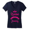 queens are born in january Women's V-Neck T-Shirt