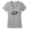 Mama love bear Women's V-Neck T-Shirt