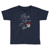 she reads books to live book lover Toddler T-shirt