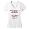 goog mom great mom Women's V-Neck T-Shirt