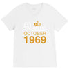 queens are born in october 1969 V-Neck Tee