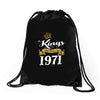 kings are born in 1971 Drawstring Bags