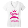 queens are born in december Women's V-Neck T-Shirt
