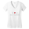 i love my daddy Women's V-Neck T-Shirt