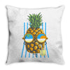 pineapple sunbathe Throw Pillow