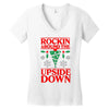 rockin around Women's V-Neck T-Shirt
