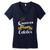 queens are born in october Women's V-Neck T-Shirt