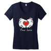 mickey et l'amour en Women's V-Neck T-Shirt