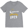 queens are born in 1975 V-Neck Tee