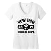 rookie new dad 2017 Women's V-Neck T-Shirt