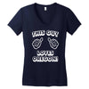 this guy loves oregon Women's V-Neck T-Shirt