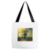 Wild photographer Tote Bags