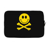 smiley pirate skull and crossbones Laptop sleeve