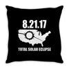 total solar eclipse 2017 Throw Pillow