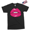 lips shiny Exclusive T-shirt
