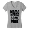 mamma needs some vino divertente Women's V-Neck T-Shirt
