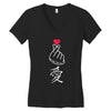 Japanese Love Women's V-Neck T-Shirt