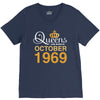 queens are born in october 1969 V-Neck Tee