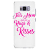 this mom hugs kiss es Samsung Galaxy S8 Plus