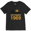 queens are born in october 1969 V-Neck Tee