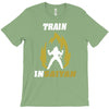 train insaiyan T-Shirt