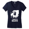 i want to believe Women's V-Neck T-Shirt
