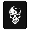 yin yang skull Mousepad