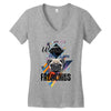 who loves frenchies Women's V-Neck T-Shirt