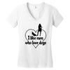 i like men who love dogs Women's V-Neck T-Shirt