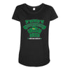 never underesmate irish queen Maternity Scoop Neck T-shirt