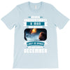 Never Underestimate A Man Who Watches Lost in Space And Was Born in De T-Shirt
