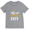 kings are born in 1971 V-Neck Tee