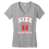 size matters Women's V-Neck T-Shirt
