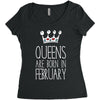 queens are born in february Women's Triblend Scoop T-shirt
