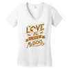me love my dog Women's V-Neck T-Shirt