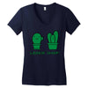 lookin' sharp Women's V-Neck T-Shirt